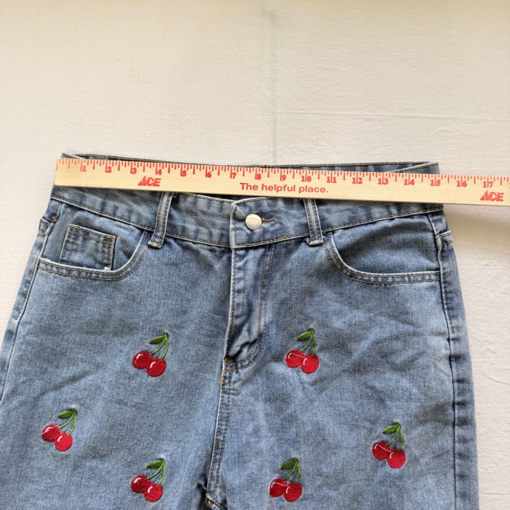 Cider Straight Leg Jeans Women M Light Blue Excellent Cherry Embroidered Y2K - Picture 5 of 7